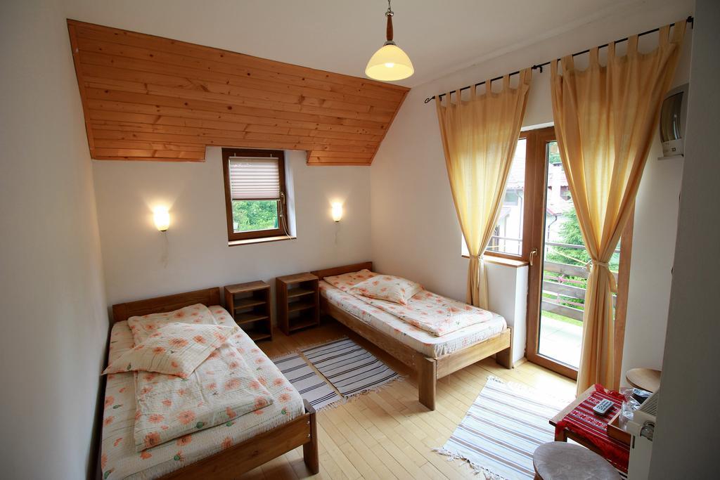 Vila Sucu Hotel Poiana Mărului Cameră foto