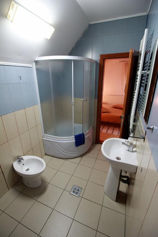 Vila Sucu Hotel Poiana Mărului Cameră foto